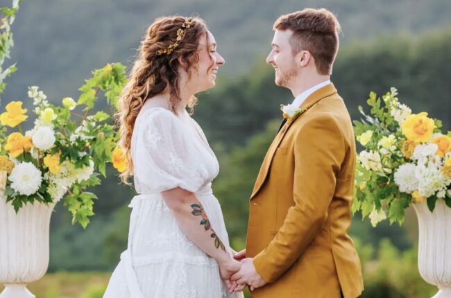 Coppia di sposi durante il matrimonio, prestito matrimonio e finanziamento nozze